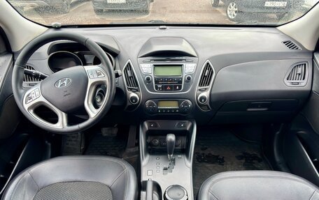 Hyundai ix35 I рестайлинг, 2010 год, 930 000 рублей, 18 фотография