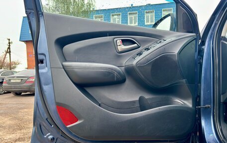 Hyundai ix35 I рестайлинг, 2010 год, 930 000 рублей, 16 фотография