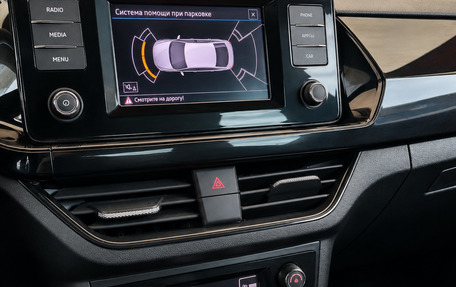 Volkswagen Polo VI (EU Market), 2021 год, 1 735 000 рублей, 7 фотография