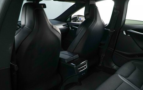 Tesla Model S I, 2018 год, 3 176 016 рублей, 11 фотография