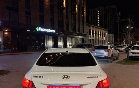 Hyundai Solaris II рестайлинг, 2013 год, 1 100 000 рублей, 5 фотография