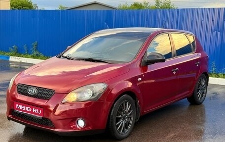 KIA cee'd I рестайлинг, 2008 год, 600 000 рублей, 1 фотография