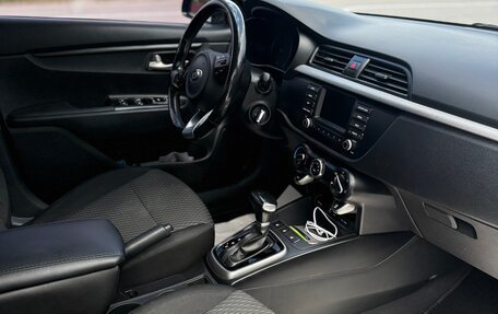 KIA Rio IV, 2017 год, 1 470 000 рублей, 3 фотография