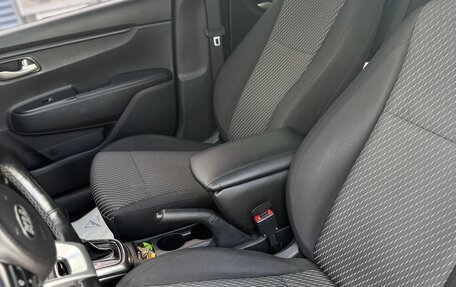 KIA Rio IV, 2017 год, 1 470 000 рублей, 5 фотография