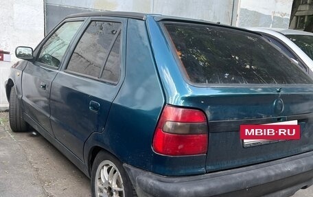 Skoda Felicia I рестайлинг, 1997 год, 100 000 рублей, 3 фотография