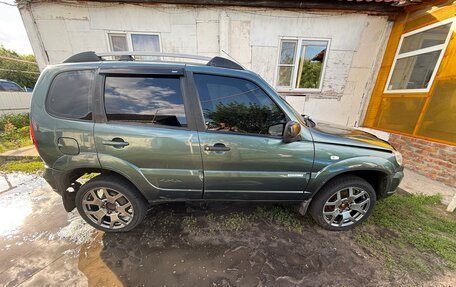 Chevrolet Niva I рестайлинг, 2011 год, 420 000 рублей, 4 фотография