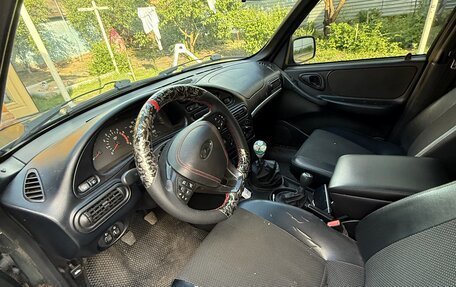 Chevrolet Niva I рестайлинг, 2011 год, 420 000 рублей, 5 фотография