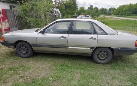 Audi 100, 1983 год, 110 000 рублей, 2 фотография
