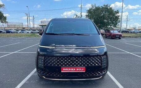 Hyundai Staria, 2024 год, 7 900 000 рублей, 1 фотография