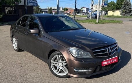 Mercedes-Benz C-Класс, 2012 год, 1 500 000 рублей, 1 фотография