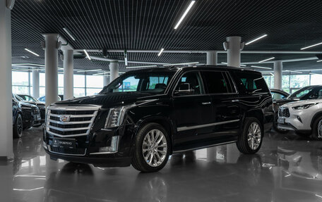 Cadillac Escalade IV, 2019 год, 4 750 000 рублей, 1 фотография