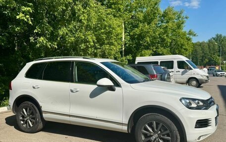 Volkswagen Touareg III, 2012 год, 1 700 000 рублей, 4 фотография