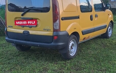 Renault Kangoo II рестайлинг, 2002 год, 330 000 рублей, 3 фотография