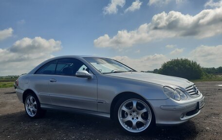 Mercedes-Benz CLK-Класс, 2003 год, 900 000 рублей, 3 фотография
