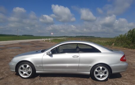 Mercedes-Benz CLK-Класс, 2003 год, 900 000 рублей, 2 фотография