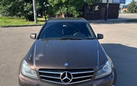 Mercedes-Benz C-Класс, 2012 год, 1 500 000 рублей, 5 фотография