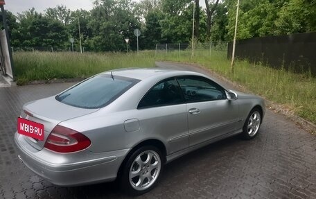 Mercedes-Benz CLK-Класс, 2003 год, 900 000 рублей, 6 фотография