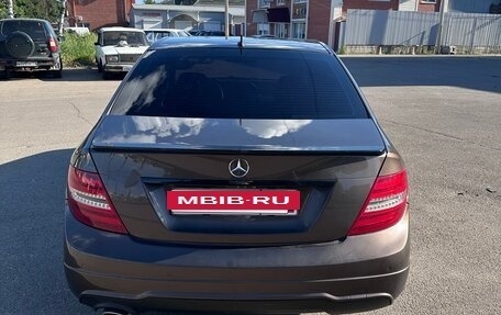 Mercedes-Benz C-Класс, 2012 год, 1 500 000 рублей, 6 фотография