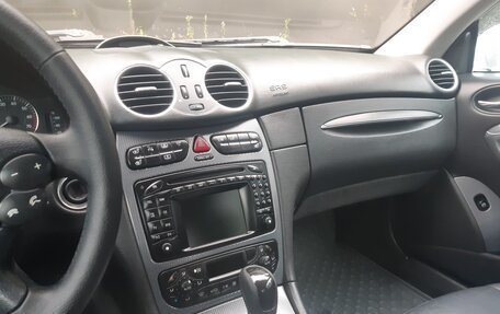 Mercedes-Benz CLK-Класс, 2003 год, 900 000 рублей, 9 фотография