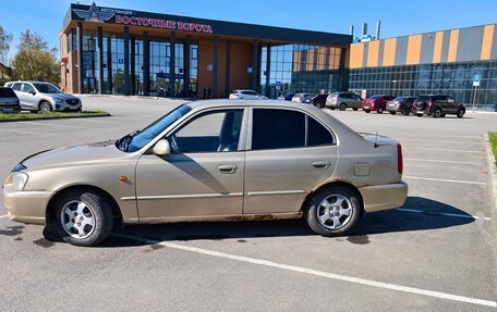 Hyundai Accent II, 2004 год, 200 000 рублей, 3 фотография