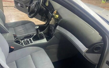 BMW 5 серия, 2001 год, 900 000 рублей, 5 фотография