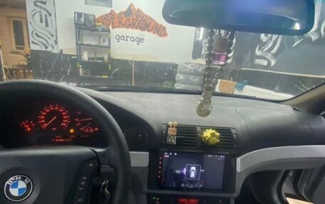 BMW 5 серия, 2001 год, 900 000 рублей, 6 фотография