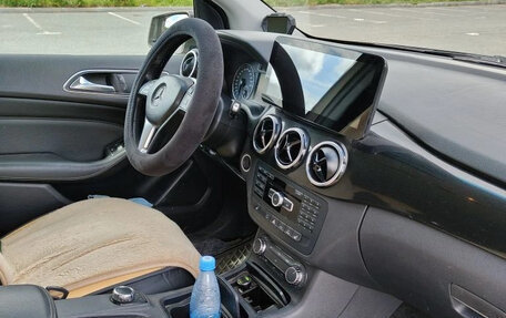 Mercedes-Benz B-Класс, 2013 год, 1 340 000 рублей, 18 фотография
