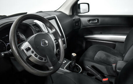 Nissan X-Trail, 2013 год, 900 000 рублей, 10 фотография