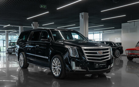 Cadillac Escalade IV, 2019 год, 4 750 000 рублей, 2 фотография