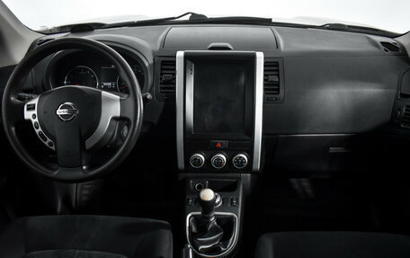 Nissan X-Trail, 2013 год, 900 000 рублей, 14 фотография