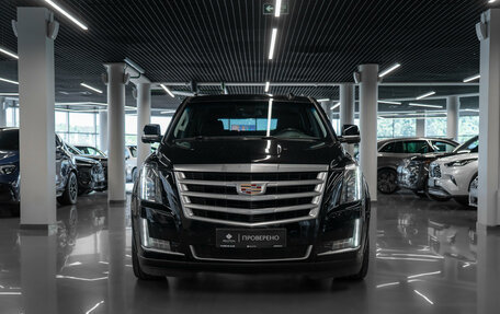 Cadillac Escalade IV, 2019 год, 4 750 000 рублей, 3 фотография