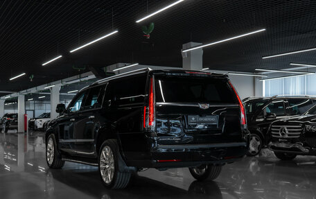 Cadillac Escalade IV, 2019 год, 4 750 000 рублей, 4 фотография