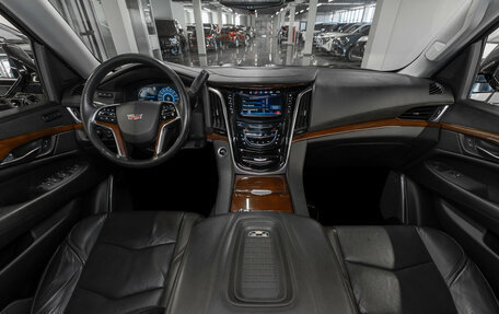 Cadillac Escalade IV, 2019 год, 4 750 000 рублей, 8 фотография