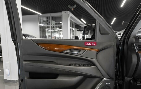 Cadillac Escalade IV, 2019 год, 4 750 000 рублей, 20 фотография