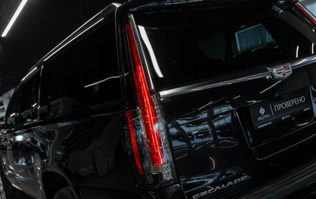 Cadillac Escalade IV, 2019 год, 4 750 000 рублей, 29 фотография