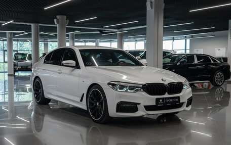 BMW 5 серия, 2018 год, 3 550 000 рублей, 2 фотография