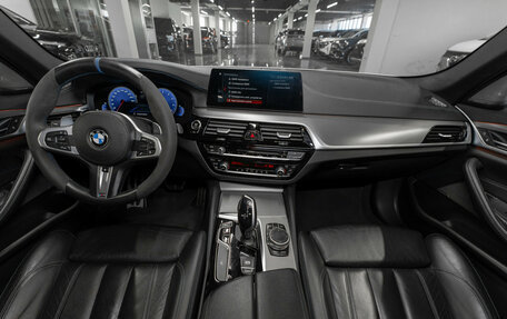 BMW 5 серия, 2018 год, 3 550 000 рублей, 8 фотография