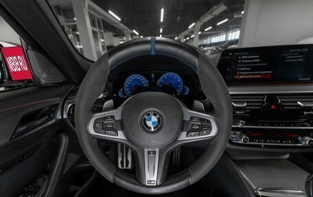 BMW 5 серия, 2018 год, 3 550 000 рублей, 10 фотография