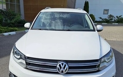 Volkswagen Tiguan I, 2013 год, 1 690 000 рублей, 1 фотография