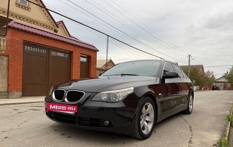BMW 5 серия, 2004 год, 1 350 000 рублей, 3 фотография
