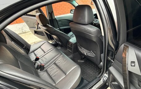 BMW 5 серия, 2004 год, 1 350 000 рублей, 11 фотография