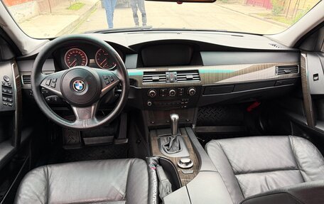BMW 5 серия, 2004 год, 1 350 000 рублей, 12 фотография