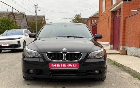 BMW 5 серия, 2004 год, 1 350 000 рублей, 7 фотография