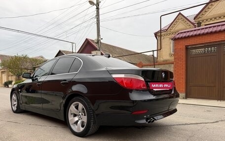 BMW 5 серия, 2004 год, 1 350 000 рублей, 5 фотография