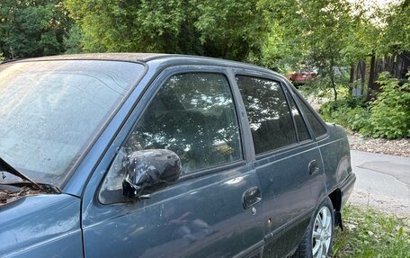 Daewoo Nexia I рестайлинг, 2004 год, 50 000 рублей, 2 фотография