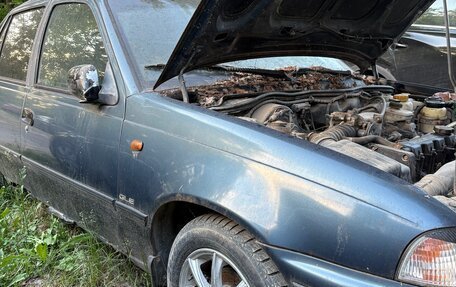 Daewoo Nexia I рестайлинг, 2004 год, 50 000 рублей, 7 фотография
