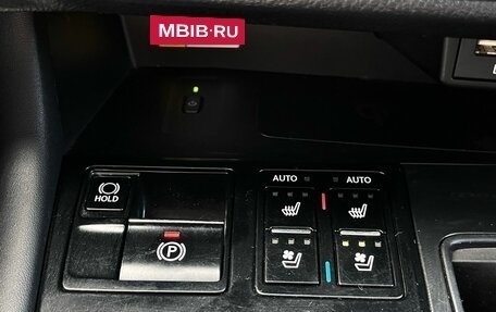 Lexus RX IV рестайлинг, 2020 год, 3 800 000 рублей, 27 фотография