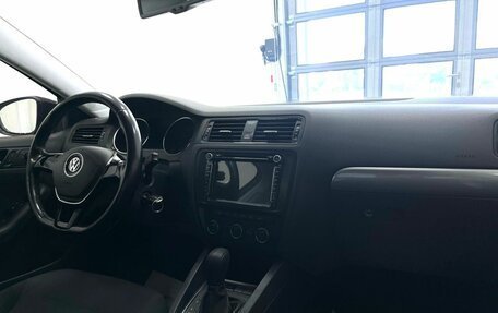 Volkswagen Jetta VI, 2015 год, 1 349 000 рублей, 15 фотография