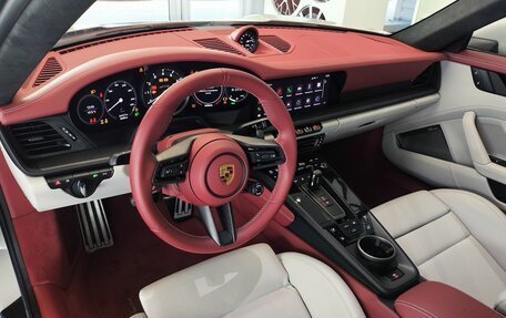 Porsche 911, 2024 год, 22 575 000 рублей, 11 фотография
