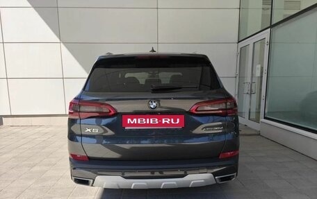 BMW X5, 2019 год, 6 100 000 рублей, 4 фотография